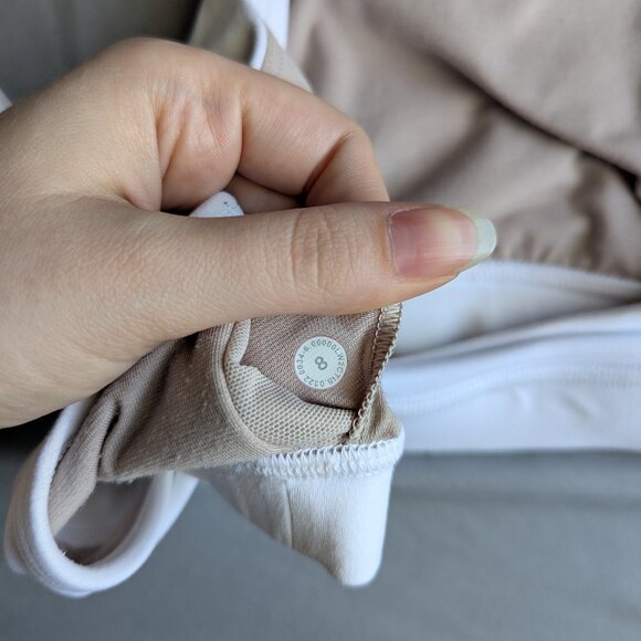 Lululemon White Flow Y Bra - Picture 4 of 4